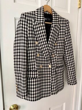 ZARA Black & White Houndstooth Double-Breasted Blazer